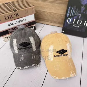 Balenciaga Realer Caps