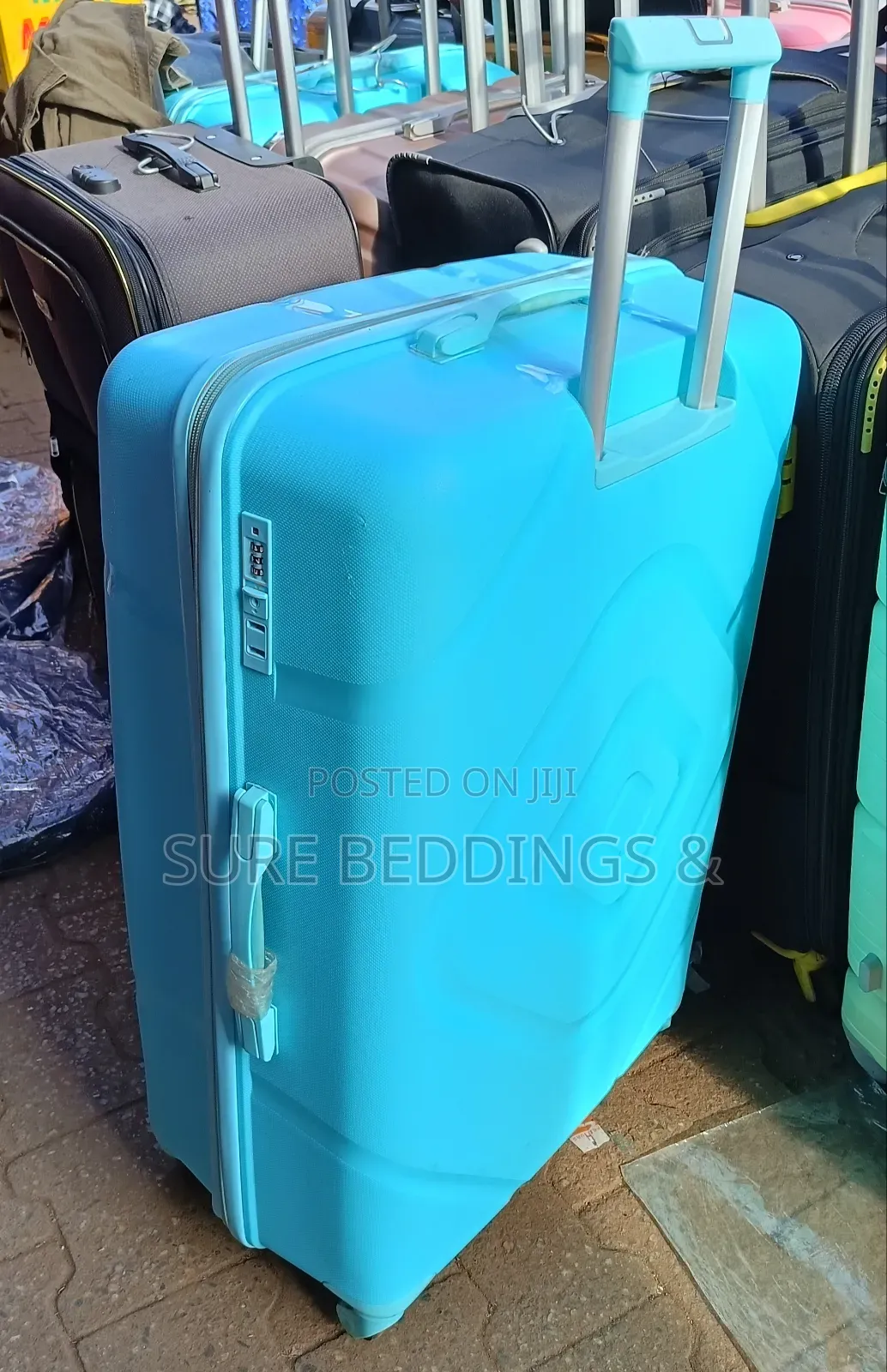 Big Size Corosal Suitcase