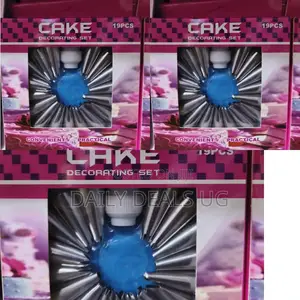Cake Decorating Set
