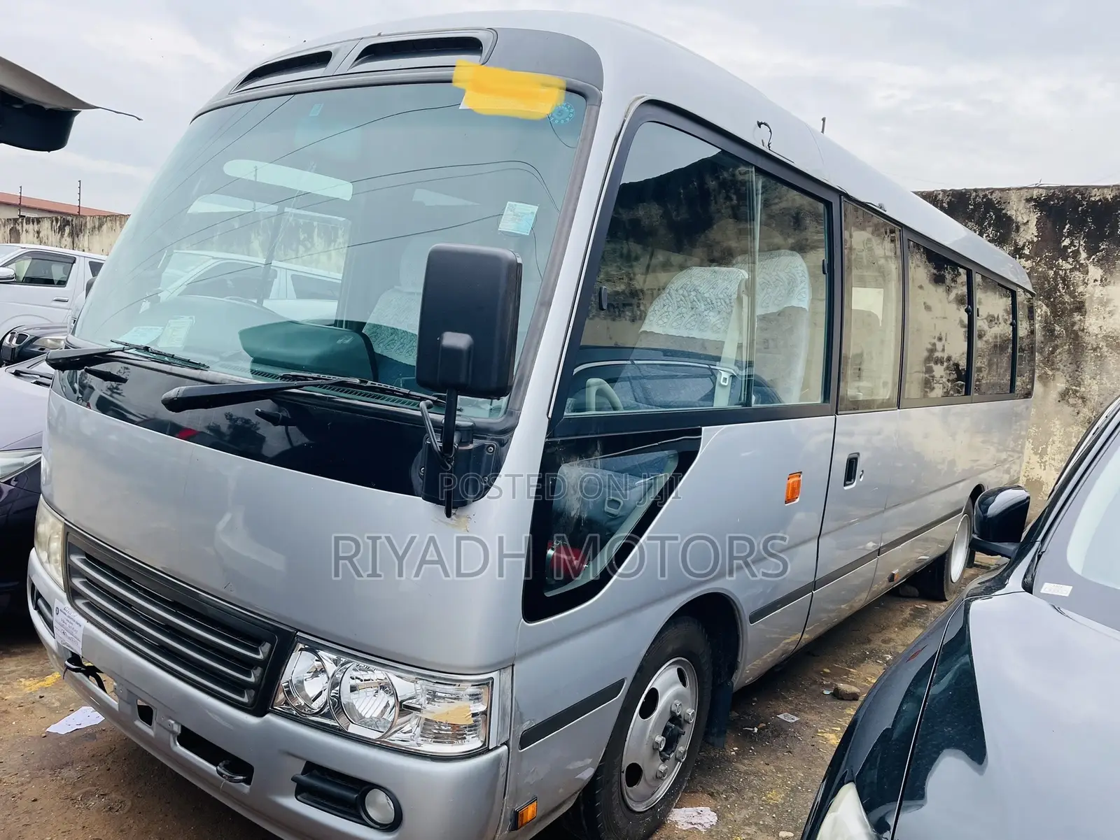 Toyota Coaster 2012 Silver