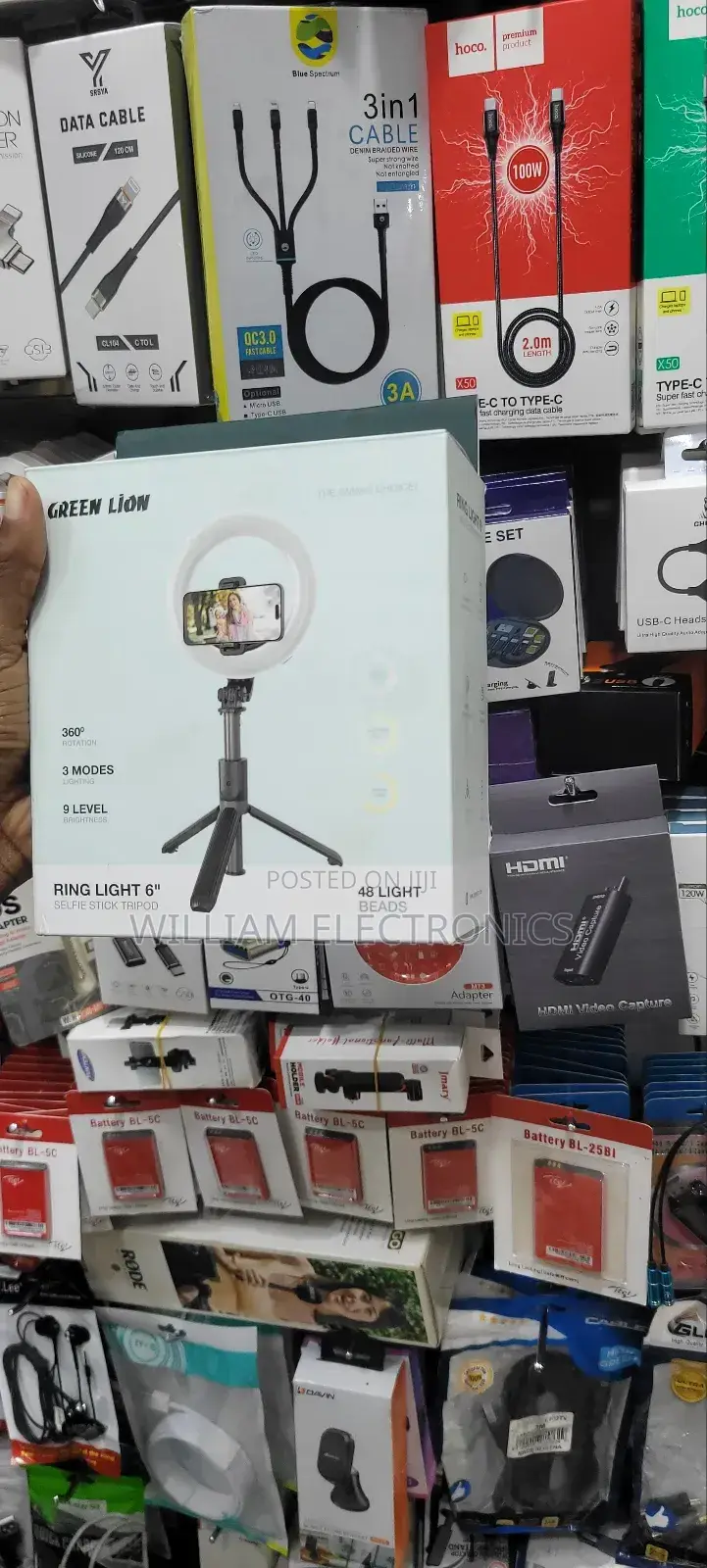 Greenlion Ringlight Selfiestick/Adjustable Lightningmodes 6"