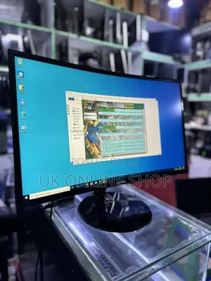 27 Inch Curved Samsung Monitor