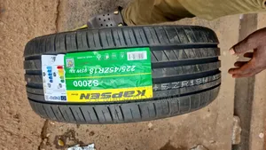 225/45r18 95w Heading Kapsen