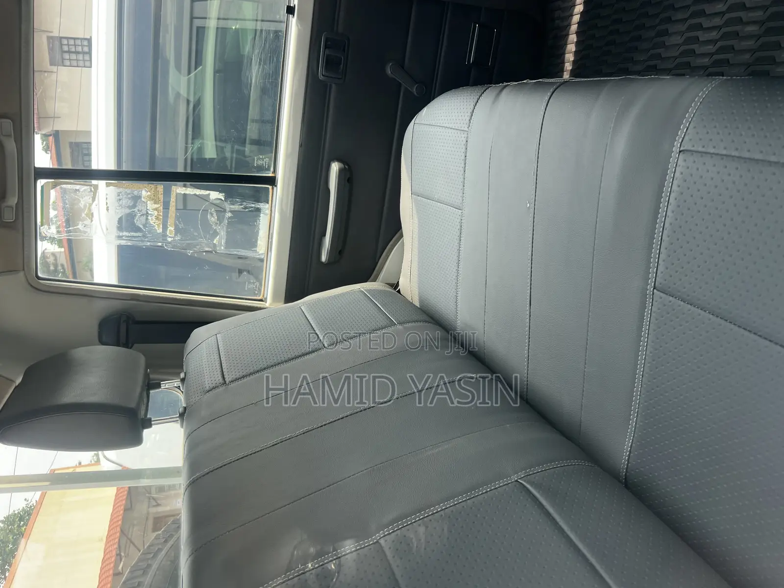 Toyota Land Cruiser 2015 White