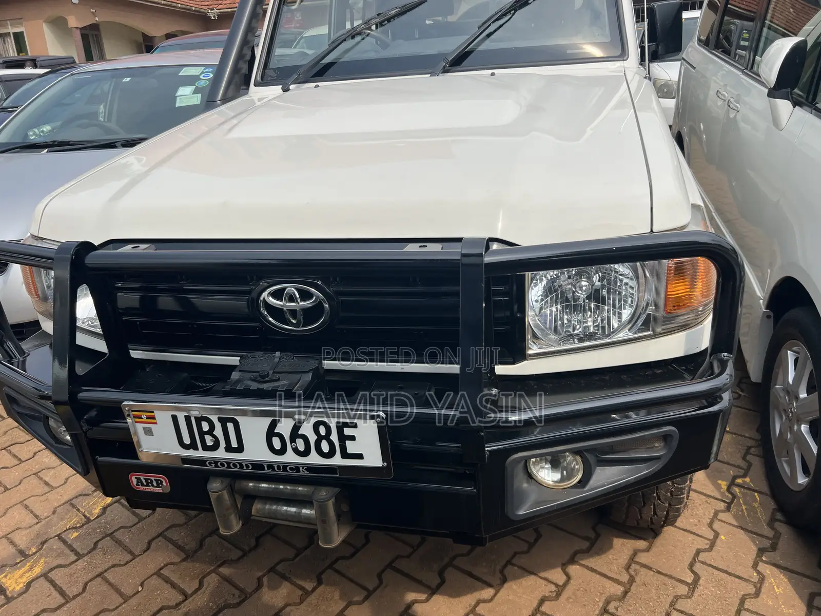Toyota Land Cruiser 2015 White