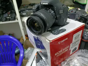 Canon EOS 600D