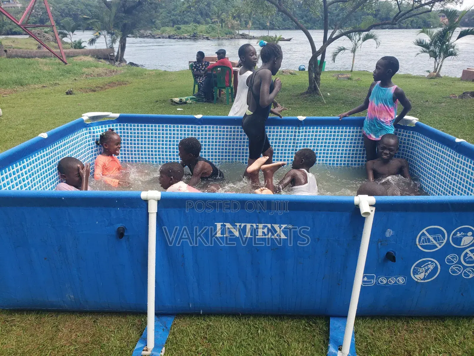 Out Side Swimming Pool for Hire
