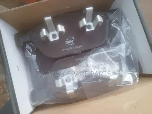 Front Brake Pads for Volvo Xc90