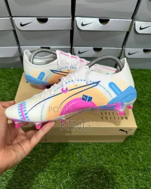 Insured Puma Ultra 5 Ultimate FG Volume Up Football Boots