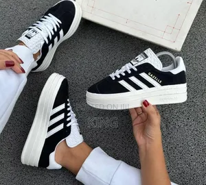 Adidas Gazelle Bold. Black White