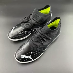 Travis Puma Mens Future 7 Pro Cage Turf Cleats