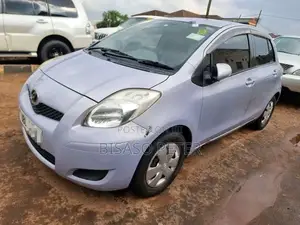 Toyota Vitz 1.0 FWD 5dr 2007 Silver