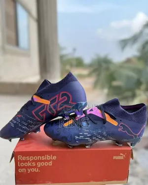 First Puma Future 7 Ultimate FG/AG Firm Football Boots