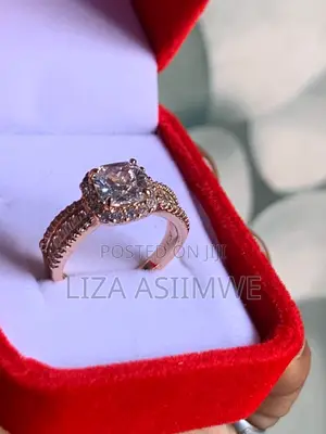 Semi Mount Halo Engagement Ring