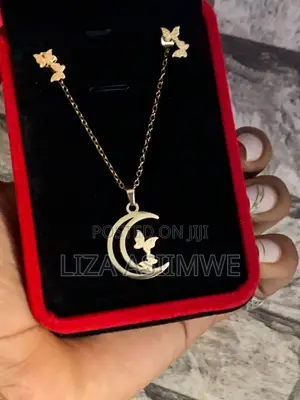 Butterfly Moon Necklace Set