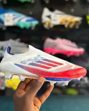 Bold Adidas F50 Elite FG. Football Boots