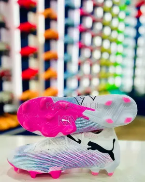 Realest Puma Future 7 Match FG/AG Football Boots