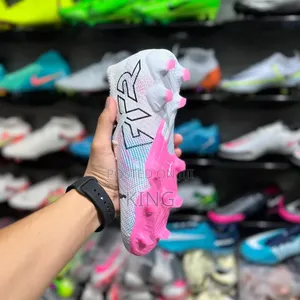 Trendy Puma Future 7 Match FG/AG Football Boots