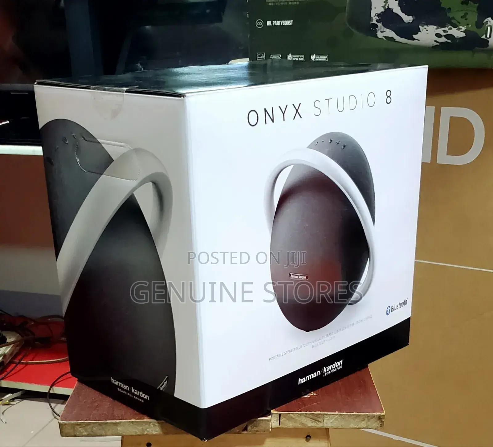 Onyx Studio 8 / Harman Kardon