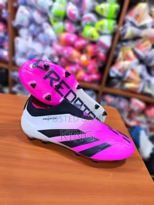 Elite Adidas Predator Laceless FG 'Predstrike Soccer Boots