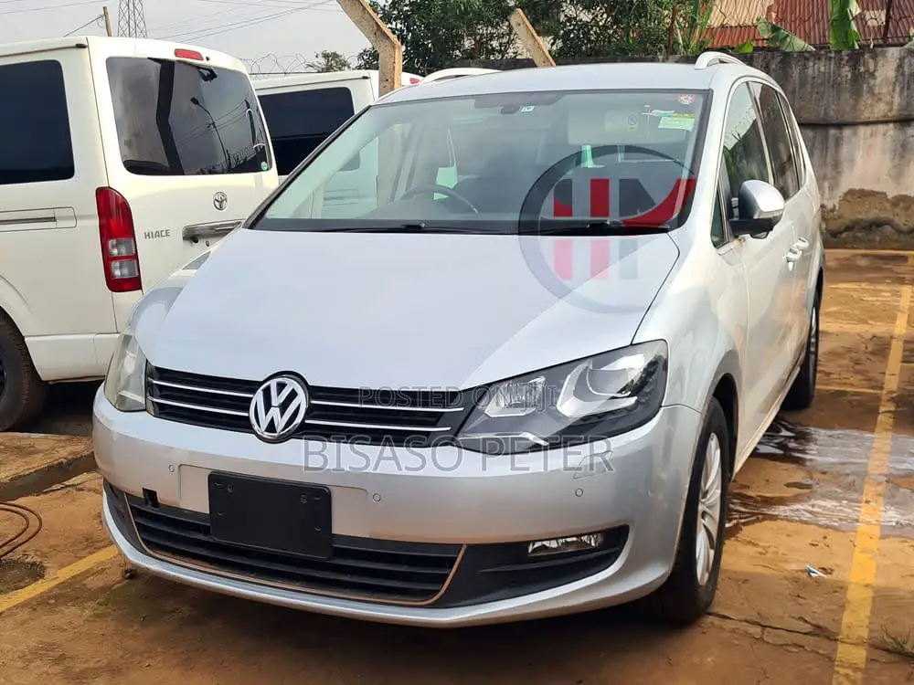 Volkswagen Sharan 2010 Silver
