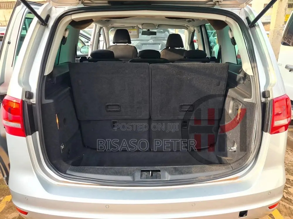 Volkswagen Sharan 2010 Silver
