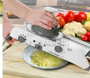 8 In 1 Vegetable Chopper