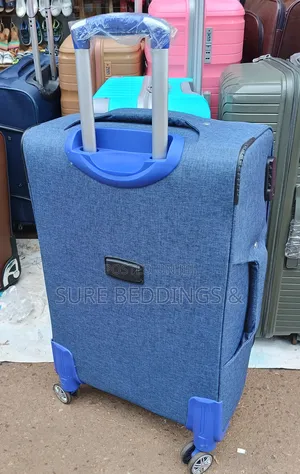 Prince Medium Suitcase