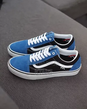 Vogue Knu-Skool Vans. Blue/Black White. Originals
