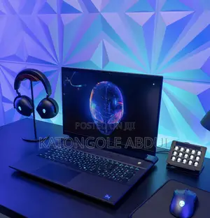 New Laptop Dell Alienware M16 R2 32GB Intel Core Ultra 7 SSD 1T