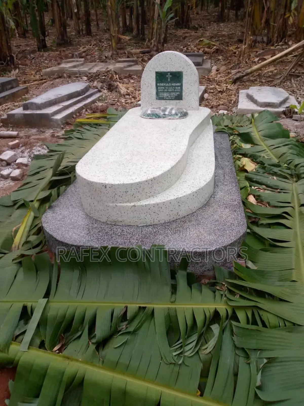 Grave Construction And Designers