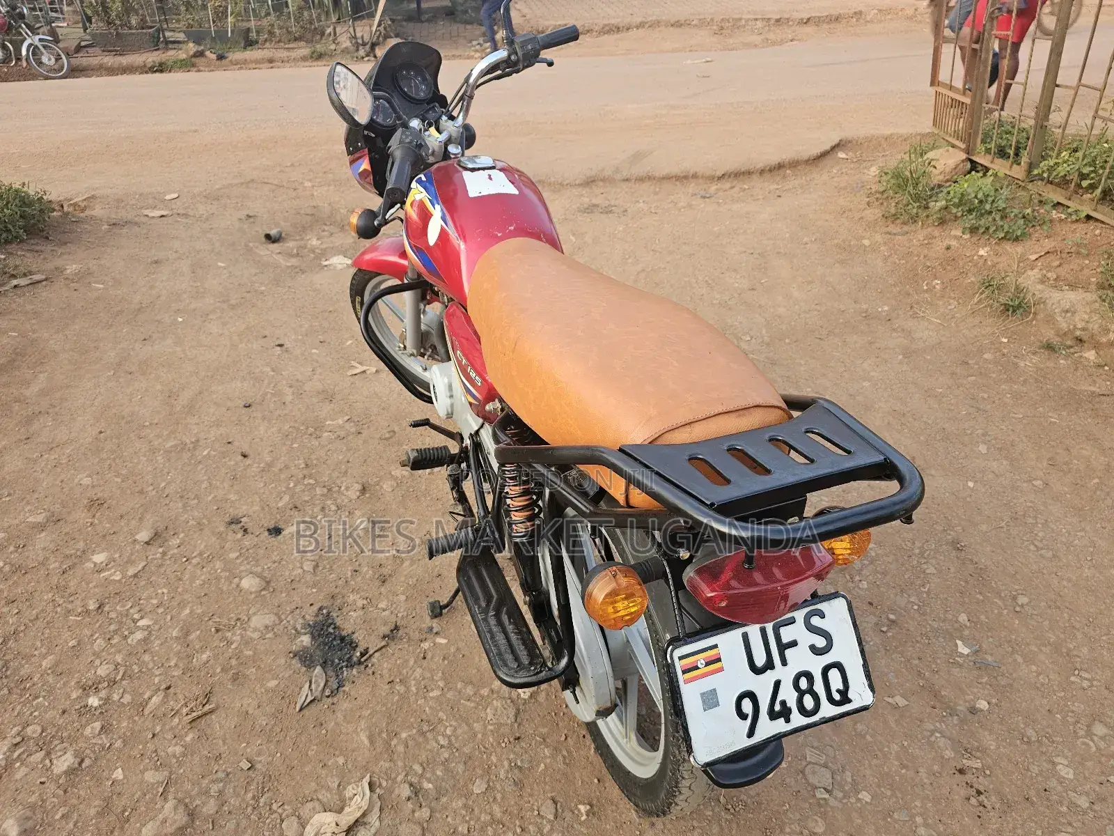 Bajaj Boxer 125 2023 Red