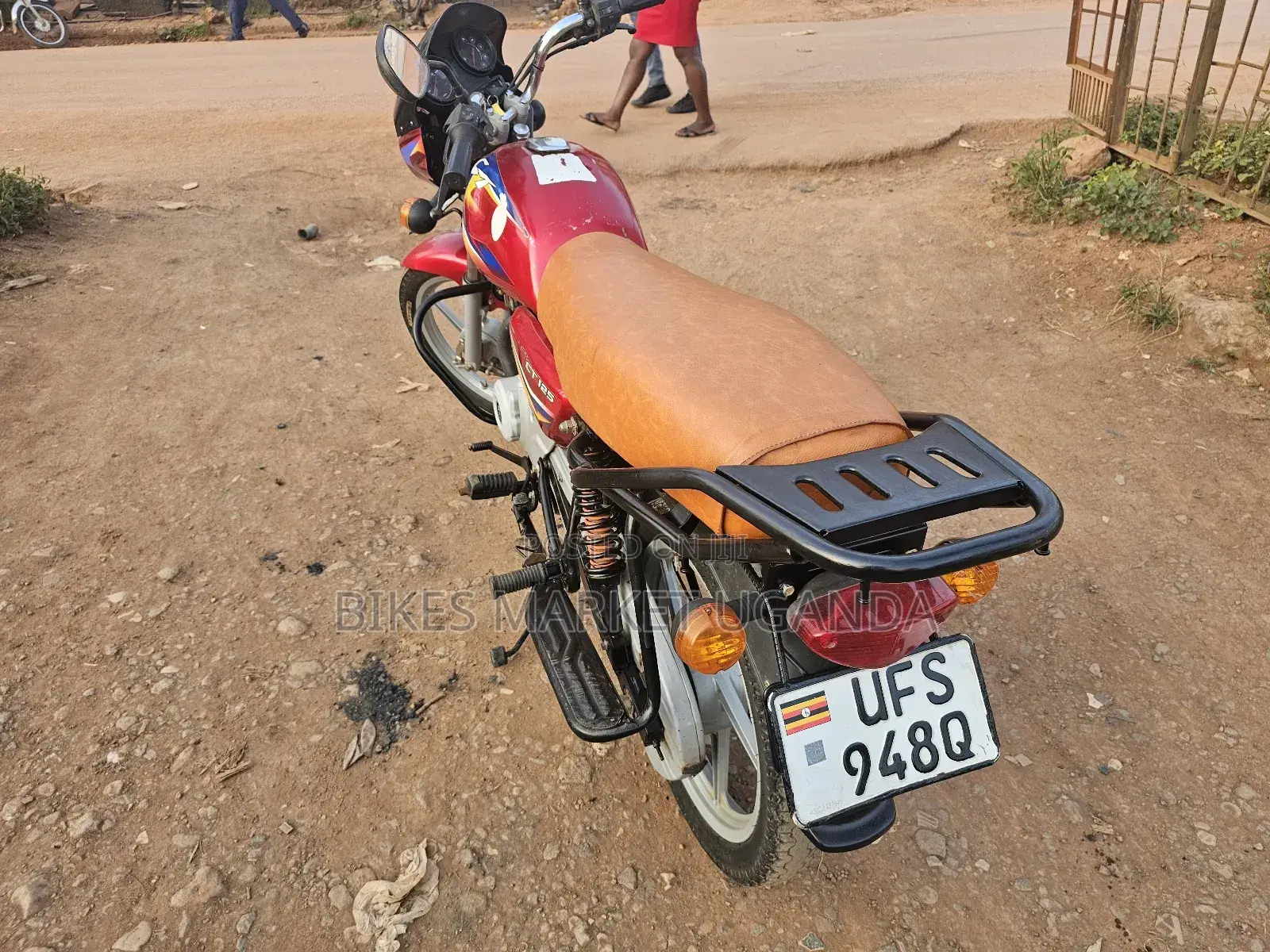 Bajaj Boxer 125 2023 Red