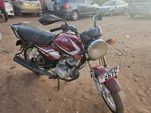 TVS HLX 125 2022 Red