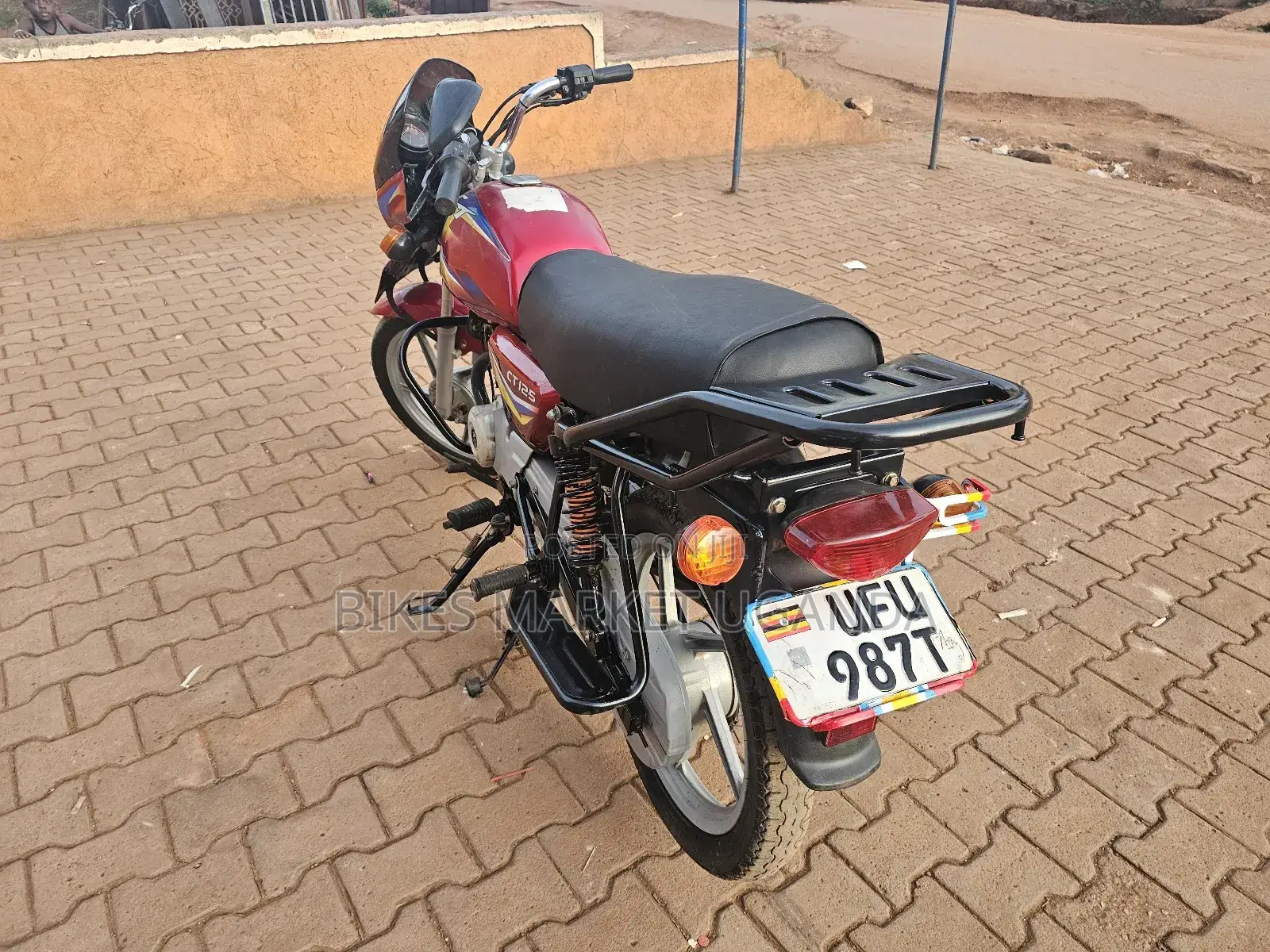 Bajaj CT 110X 2023 Red