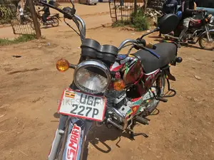 Bajaj Boxer 2024 Red