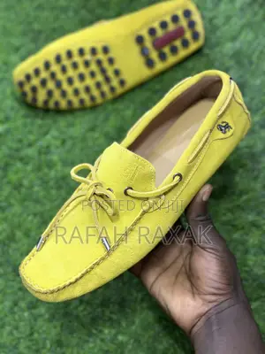 Original Men’S Yellow Suede Tod’S Moccasins
