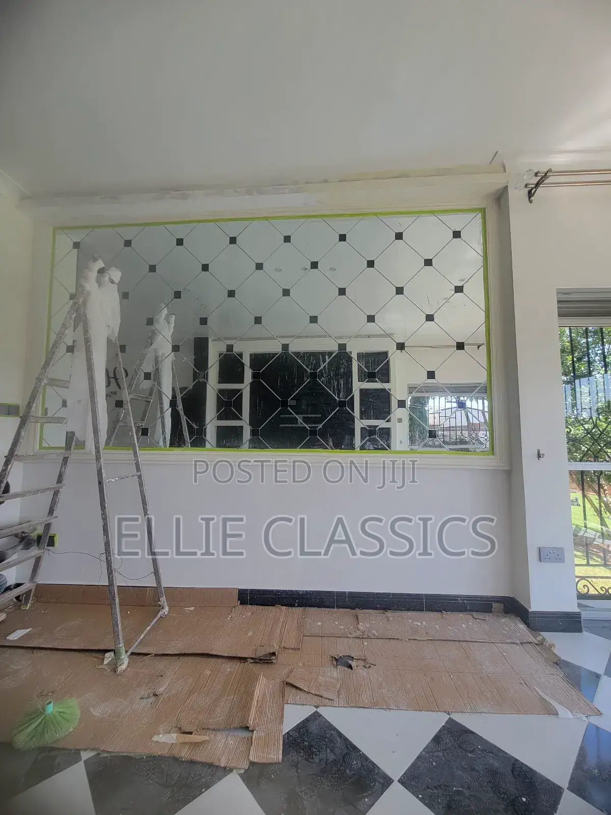 Center Wall Panel