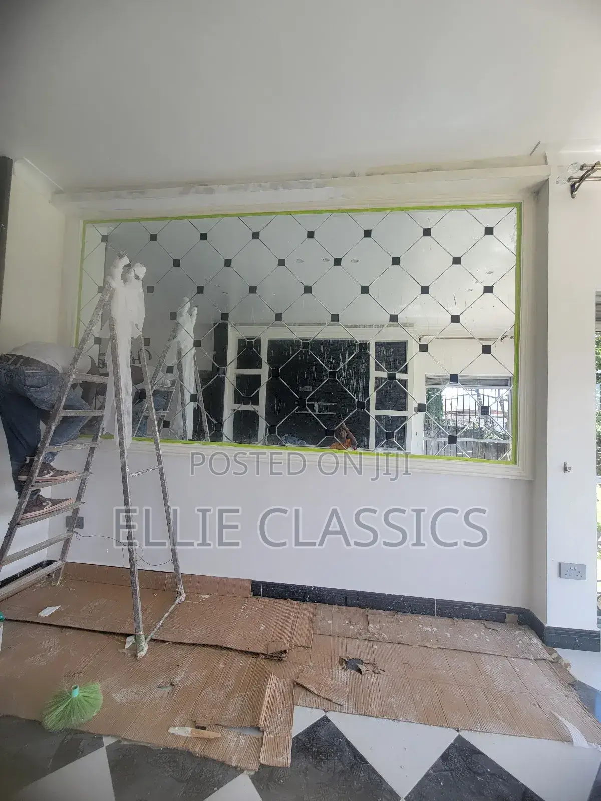 Center Wall Panel