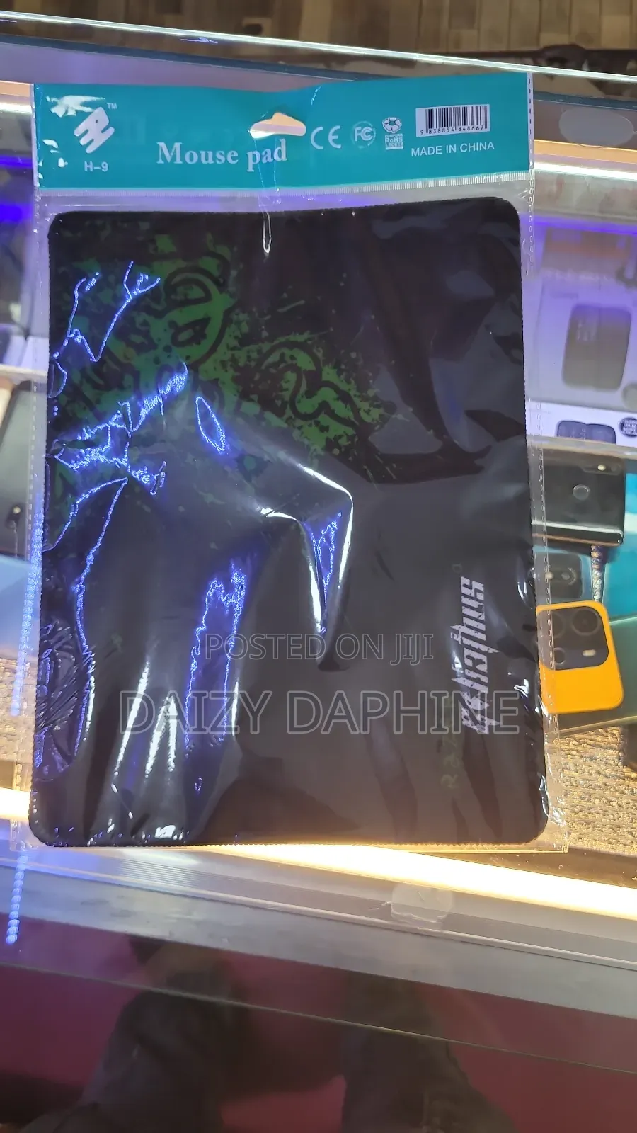 Razer Smooth Mouse Pad/ Durable Mouse Mat