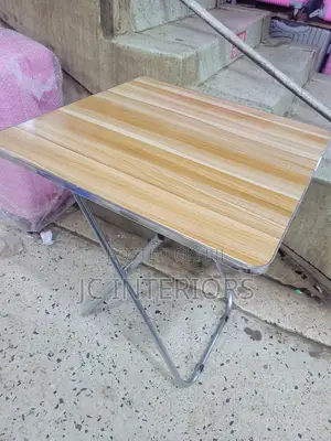 Foldable Centre Table
