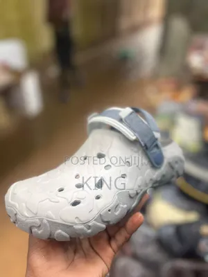 Exact Atlas Fit Crocs