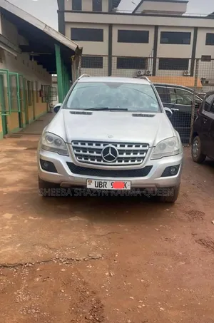 Mercedes-Benz CL 2009 Gray