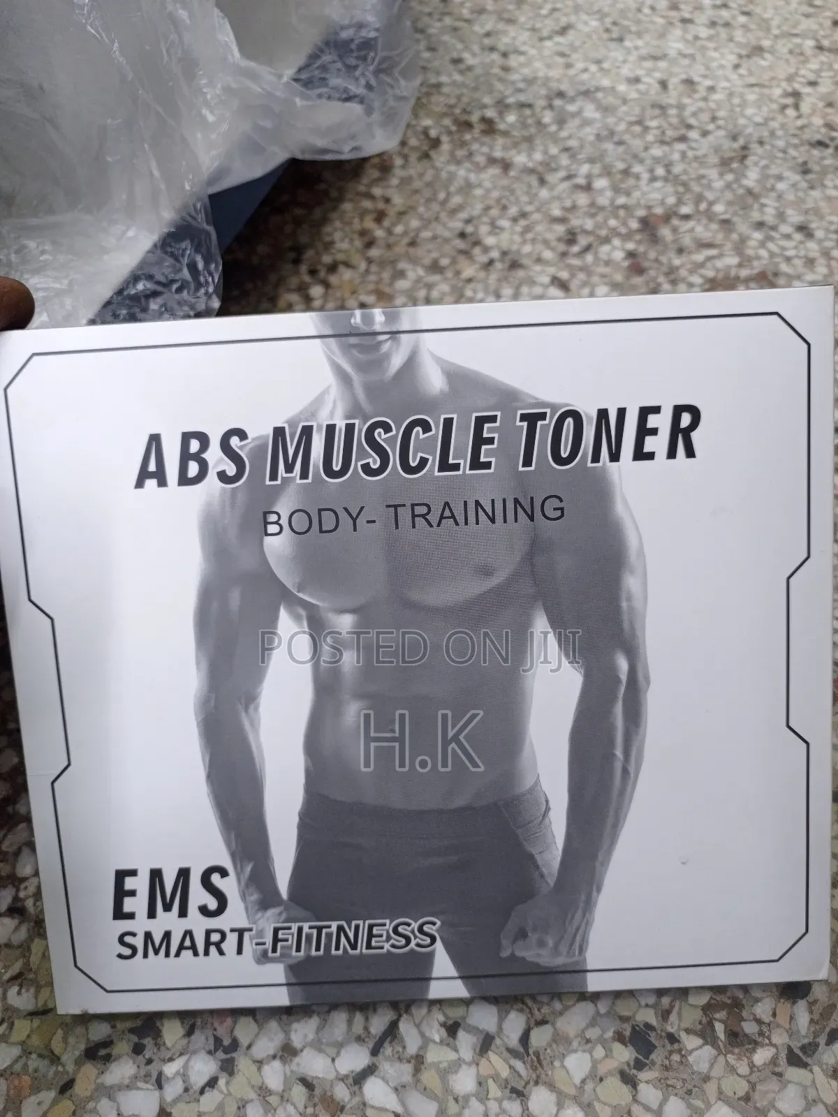 EMS (Electrical Muscle Stimulation) Abs Muscle Toner.