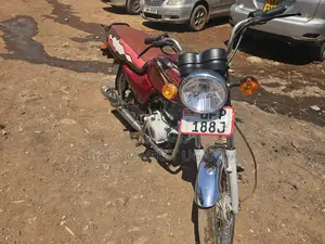 Bajaj Boxer 2022 Red