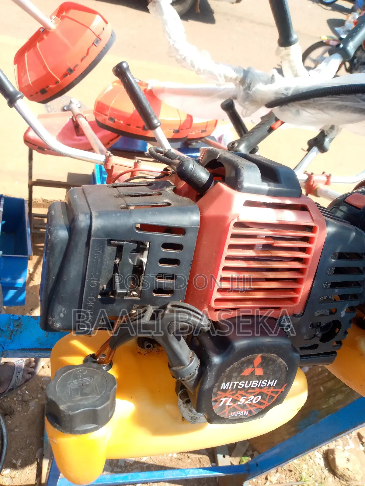 Grass Cutter/Slashing Machine