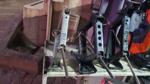 Car Jakes(Heavy Duty )
