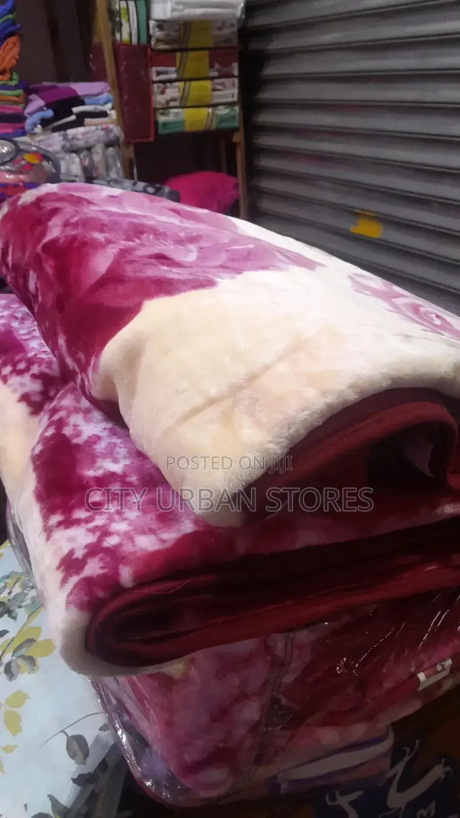 Mikach Smooth Large Blankets