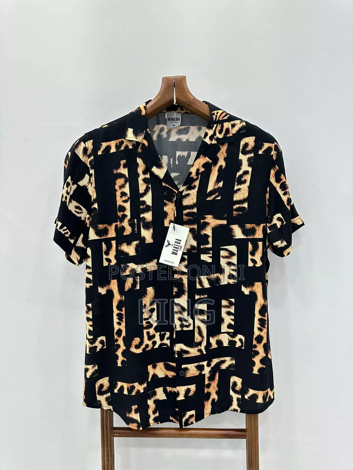 Global Vintage Shirt. Vintage Design