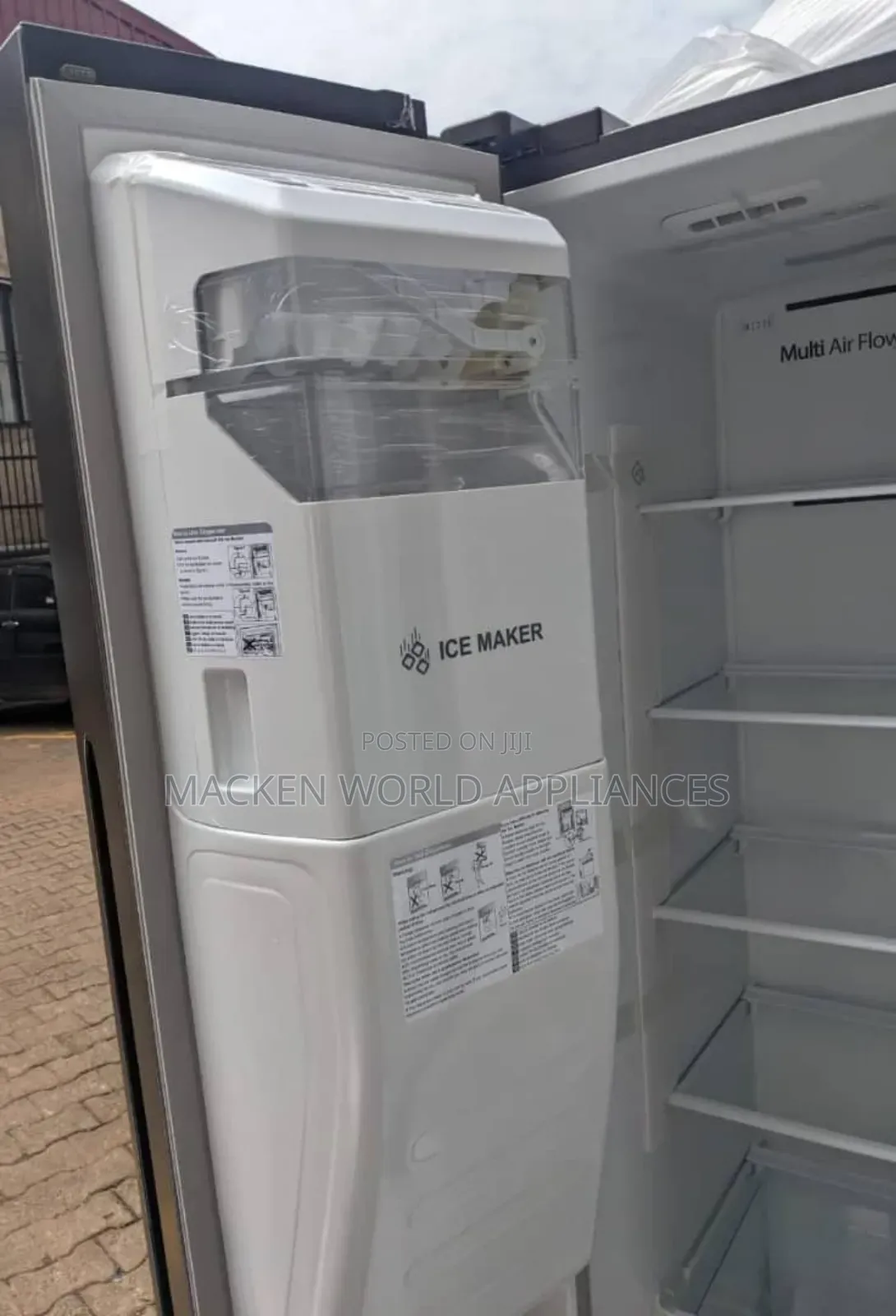 670 Liters Popular Fridge With Ice Cream Maker Side by Side